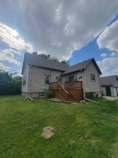 Main picture of 4310 W Ridge Rd