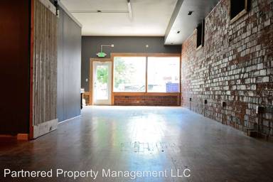 Main picture of 170 N Main St