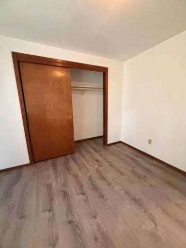 Main picture of 951 Avenue K