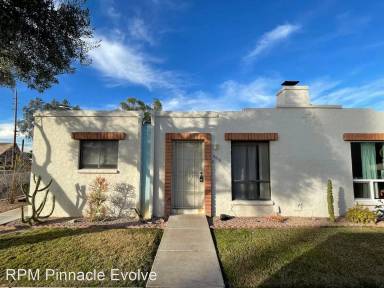 Main picture of 8064 E Oak St Apartments