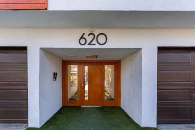 Main picture of 620 Coronado Ave
