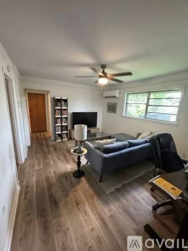 Main picture of 5353 Annunciation St