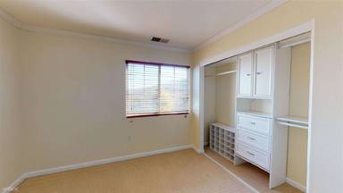 Main picture of 253 Bay Ridge Dr