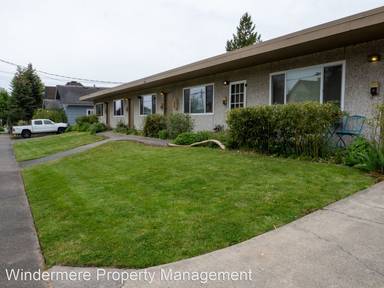 Main picture of 2211 C St