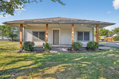 Main picture of 5792 County Rd 546