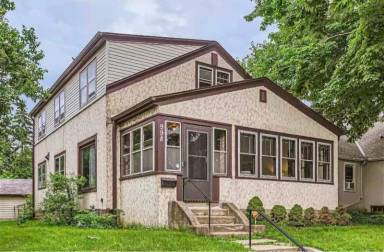 Main picture of 998 Ryde St