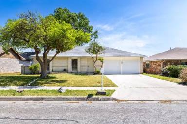 Main picture of 178 Oakside