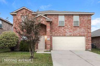 Main picture of 537 Cleveland Dr