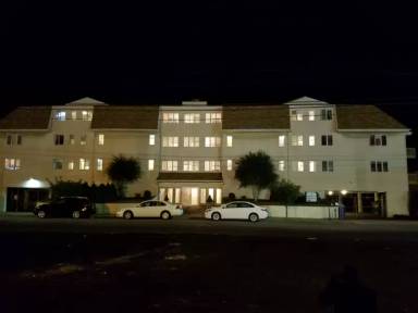 Main picture of 42 Dean Pl