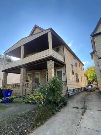 Main picture of 1172 E 114th St