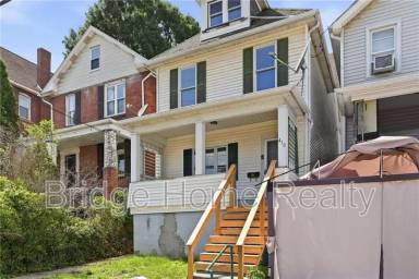 Main picture of 410 W 8th Ave
