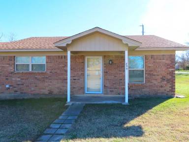 Main picture of 800 Fleetwood St