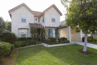 Main picture of 310 Crownview Ct