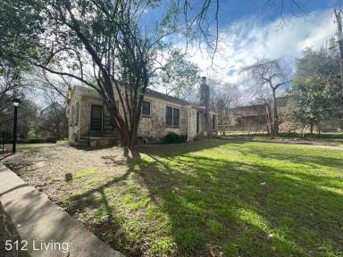 Main picture of 1107 Gillespie Pl