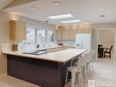 Main picture of 303 Wild Heron Rd