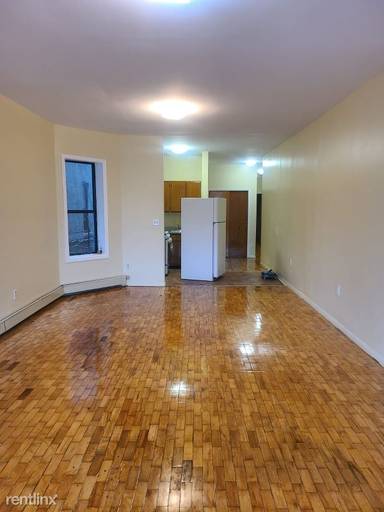 Main picture of 260 Riverdale Ave