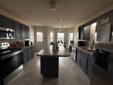 Main picture of 4603 Lloyd Dr