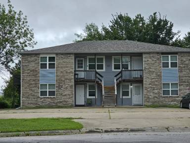 Main picture of 820 E Prairie Hill Dr