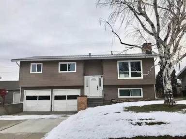 Main picture of 1821 Mountain View Dr