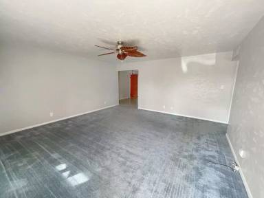 Main picture of 402 E Mesa Dr