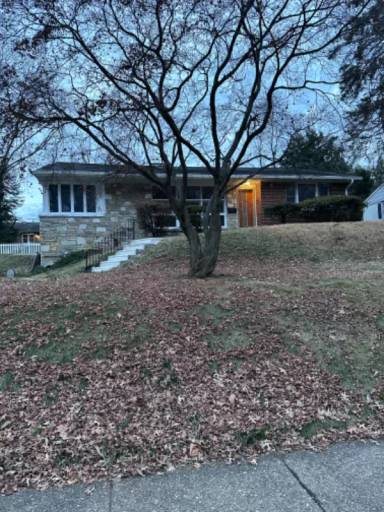 Main picture of 18 Parkview Rd
