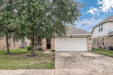 Main picture of 3042 Boxwood Springs Ln