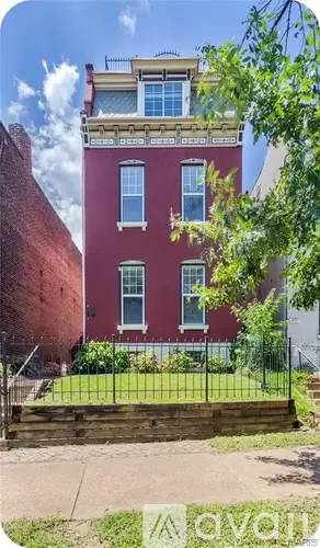 Main picture of 3011 Lemp Ave