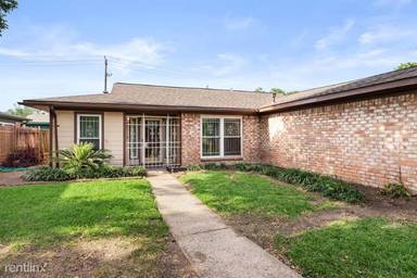 Main picture of 13731 Oleoke Ln