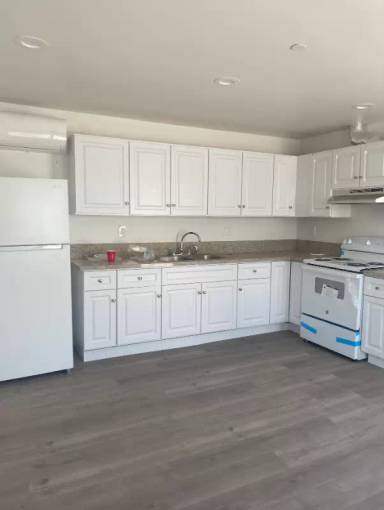 Main picture of 6536 Brynhurst Ave