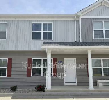 Main picture of 300 Pacific Dr