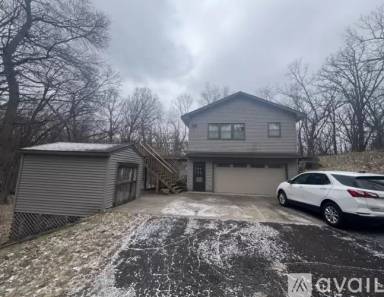 Main picture of 11886 194th Ave NW