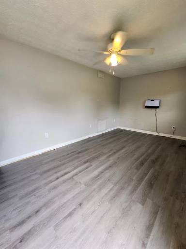 Main picture of 317 Pippin Rd