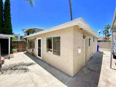 Main picture of 4434 Estrella Ave