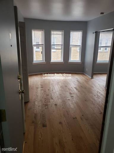 Main picture of 4501-4515 N Malden St