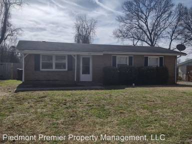 Main picture of 2316 Larkspur Dr