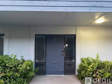 Main picture of 10333 Seminole Blvd