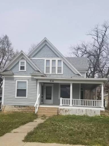 Main picture of 536 State St