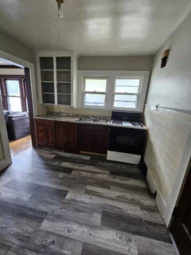 Main picture of 793 Chili Ave