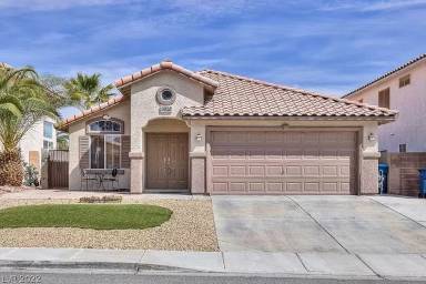 Main picture of 9828 Pioneer Ave