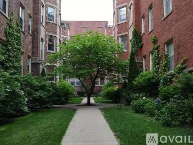 Main picture of 6818 N Ashland Blvd