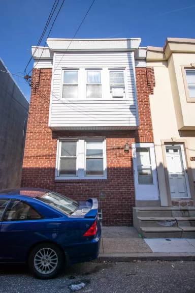 Main picture of 3286 Tilton St