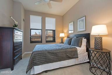 Main picture of 2300 S Michigan Ave