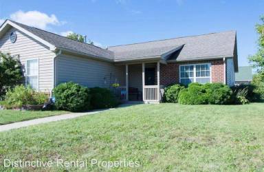 Main picture of 4440 N Candlewick Ln