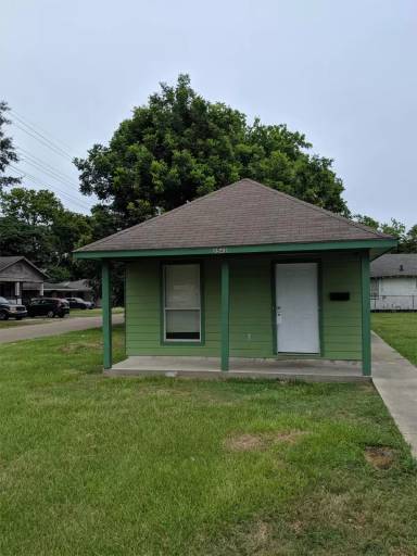 Main picture of 2543 Weller Ave