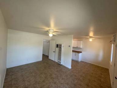 Main picture of 723 N Ferger Ave