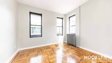 Main picture of 511 Willoughby Ave