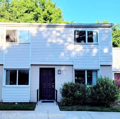 Main picture of 836 S Curtis Rd