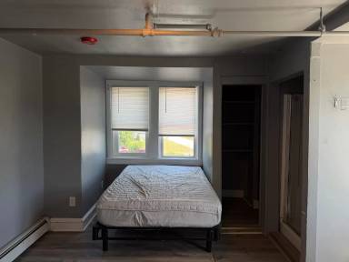 Main picture of 313 Old Reading Pike