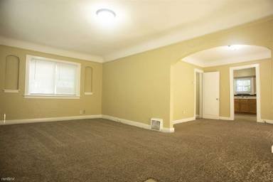 Main picture of 51 Quimby St NE