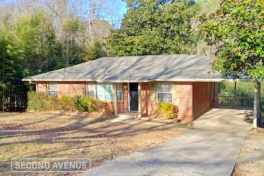 Main picture of 438 Tupelo Rd